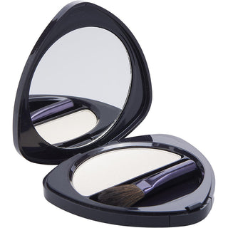 Dr. Hauschka Highlighter #01 Illuminating 5g/0.18oz compact with mineral pigments.