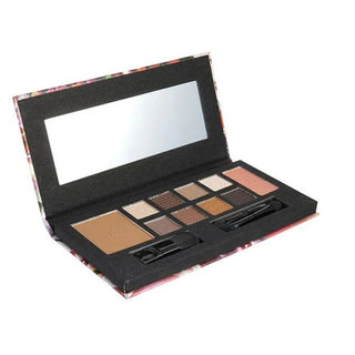 Unleash your creativity with the Beauty Fiend Jessica Simpson Face & Eye Palette, featuring 8 vibrant eye shadow colors, available at fragrancedealz.com