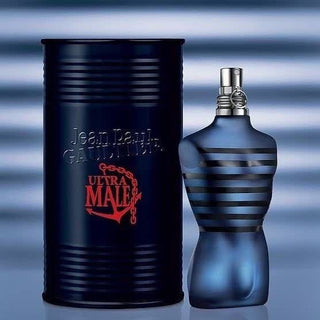  Experience the essence of confidence and sophistication at FragranceDealz.com