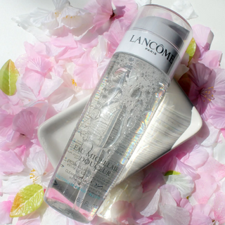 Lancome Eau Micellaire Doucer Cleansing Water 400ml/13.4oz - Cleanse and refresh your skin at fragrancedealz.com